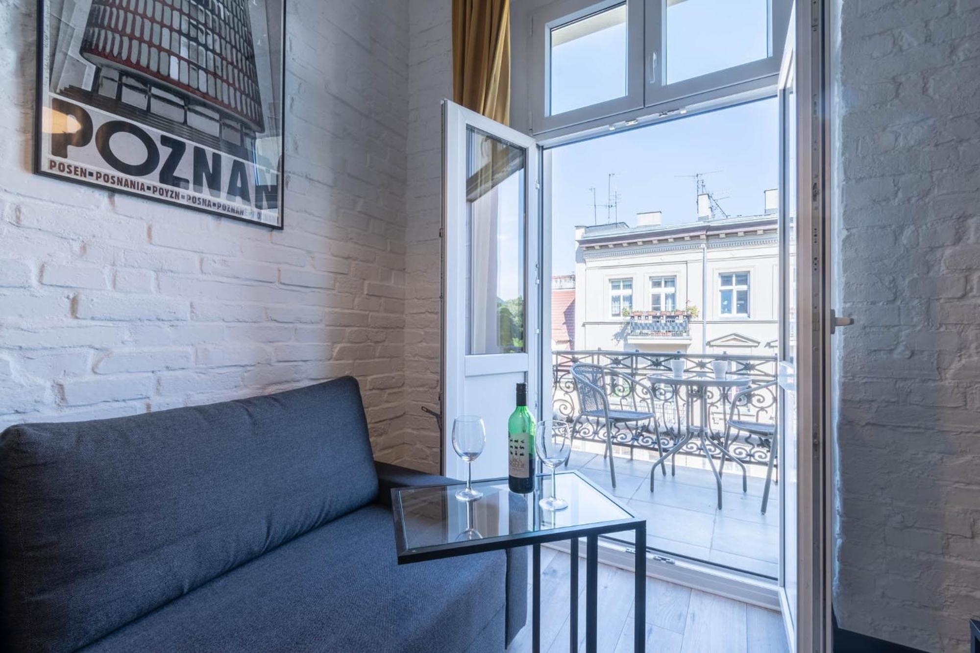 Garbary Central Apartments Познан Екстериор снимка
