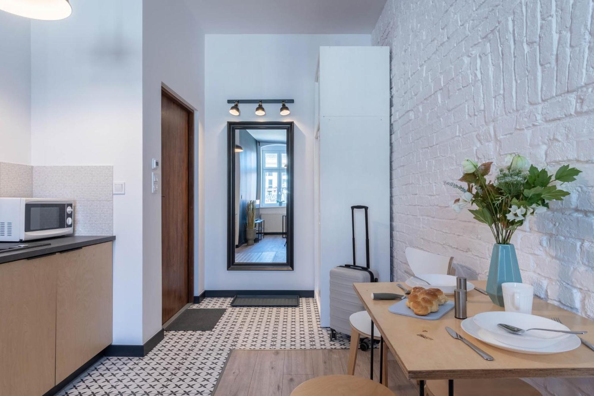 Garbary Central Apartments Познан Екстериор снимка
